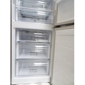 Samsung RB30J3405SS EF Kühlschrank silber EEK:  A++
