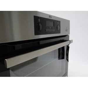 AEG ChampRap80 Backofen-Set mit Uhr