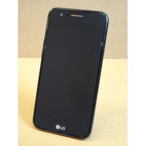 LG K10 (2017) (13,46 cm (5,2 Zoll) IPS Display 16 GB schw