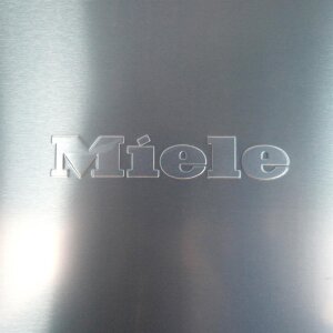 Miele KFN 29233 edt / cs Kühl-Gefrier-Kombination
